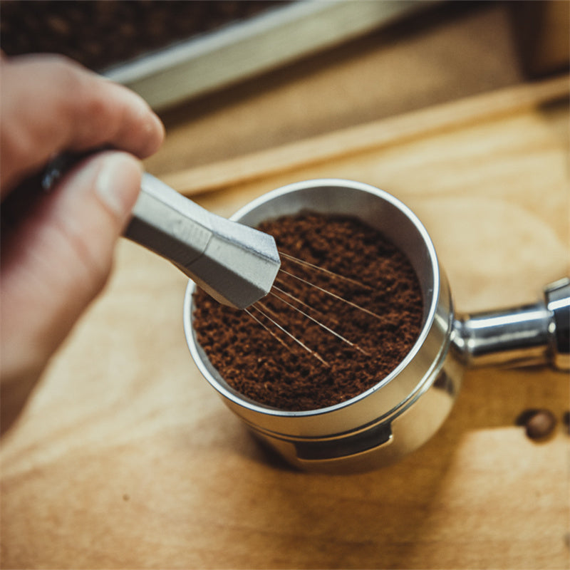 3D Printed Espresso Needles Are Arranged In The Powder Needle To Stir Evenly